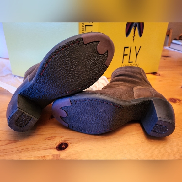 Fly London. Hota ankle boot. Olive Sludge. Women's 38 - Picture 6 of 8